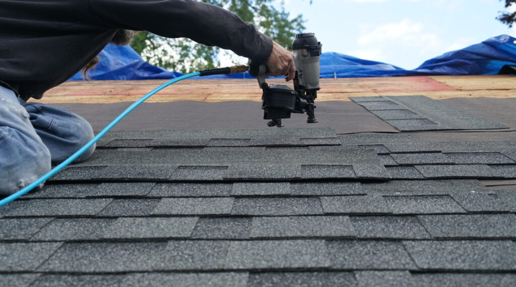 Orlando Roofing Companies: 6 Tips for Hiring the Right Company